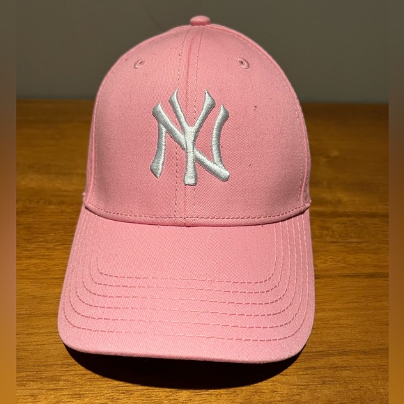 Accessories - New York Pink Baseball ball cap